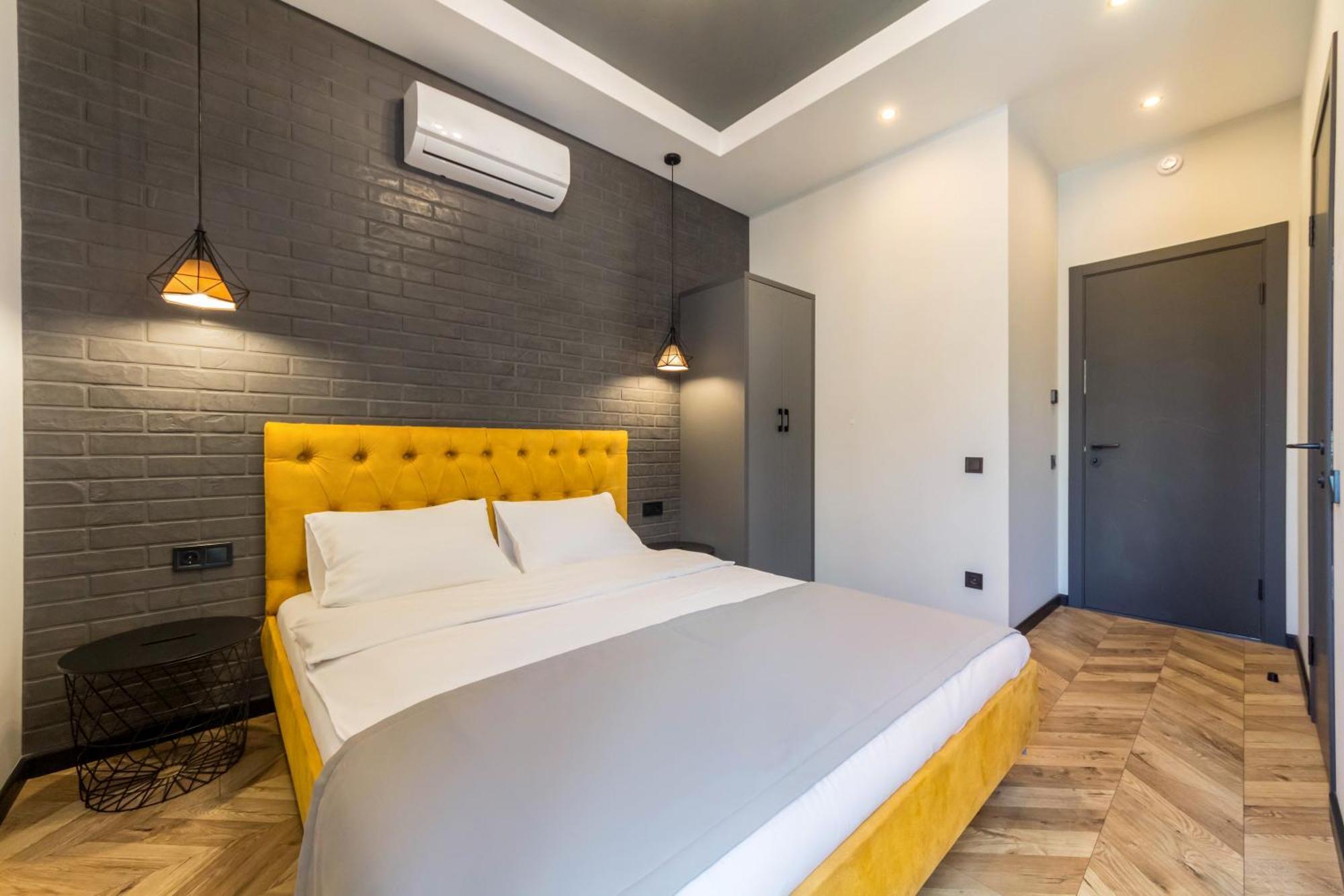 Self Check-In Apartments Kiev Eksteriør billede