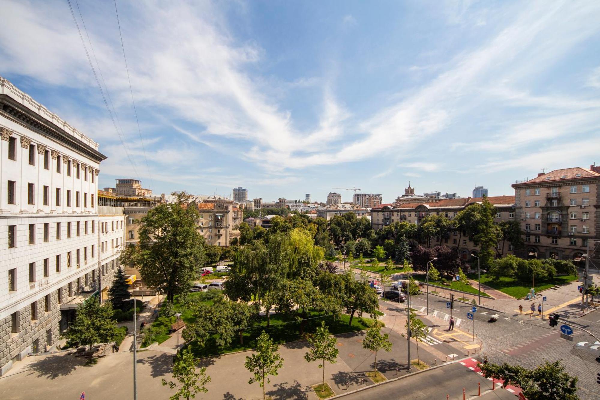 Self Check-In Apartments Kiev Eksteriør billede