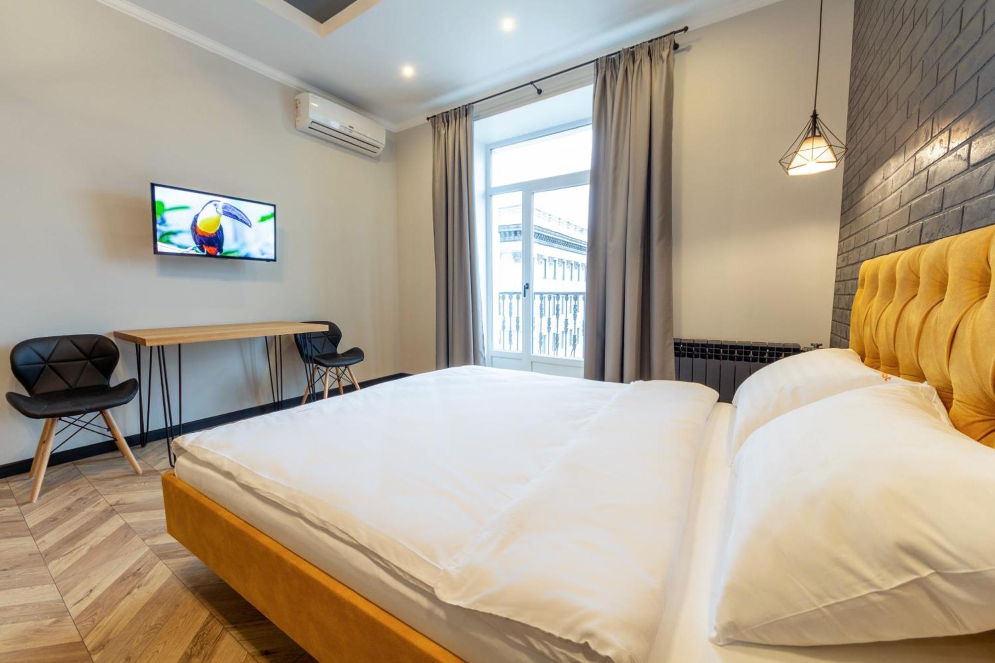 Self Check-In Apartments Kiev Eksteriør billede